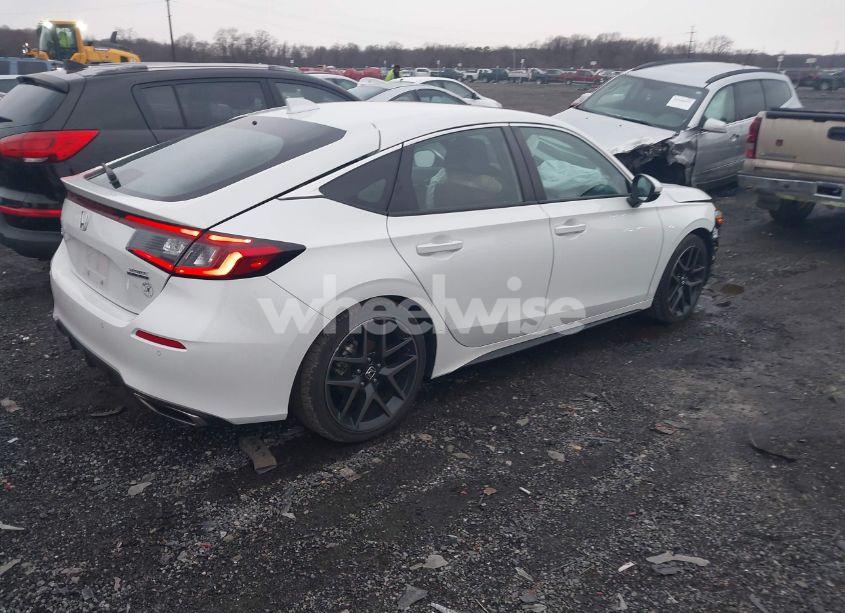 Photo 4 of 2023 Honda Civic SPORT TOURING (VIN 19XFL1H83PE005289)