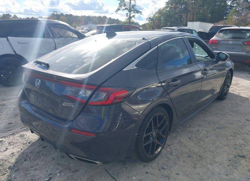 Photo 4 of 2023 Honda Civic SPORT TOURING (VIN 19XFL1H83PE015384)