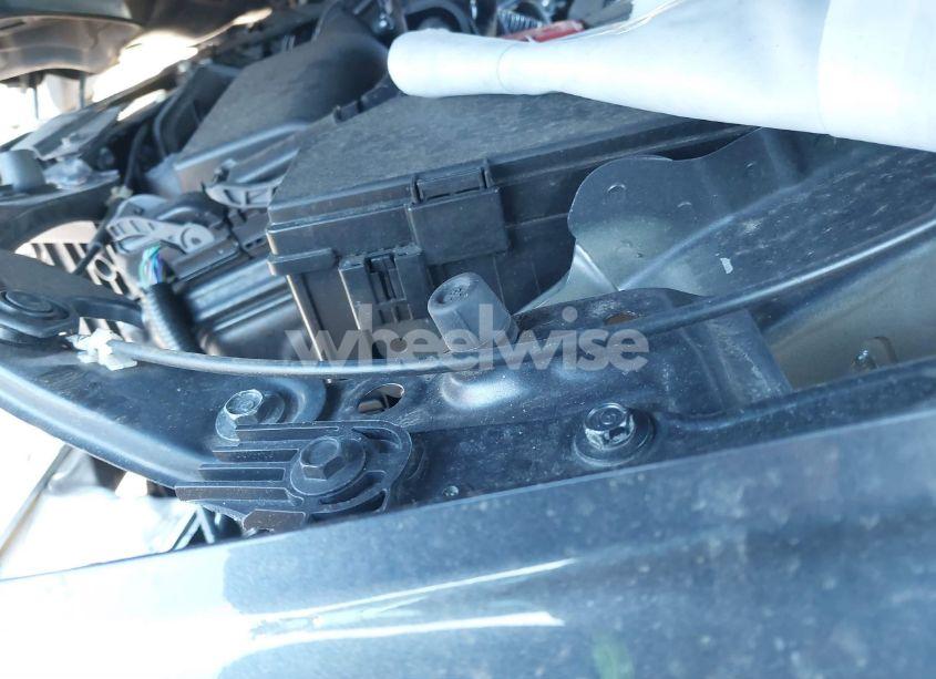 Photo 10 of 2024 Honda Civic SPORT TOURING (VIN 19XFL1H83RE007529)