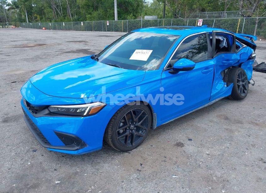 Photo 2 of 2023 Honda Civic SPORT TOURING (VIN 19XFL1H84PE002868)