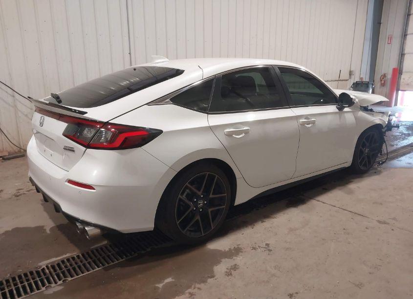 Photo 4 of 2023 Honda Civic SPORT TOURING (VIN 19XFL1H84PE006080)