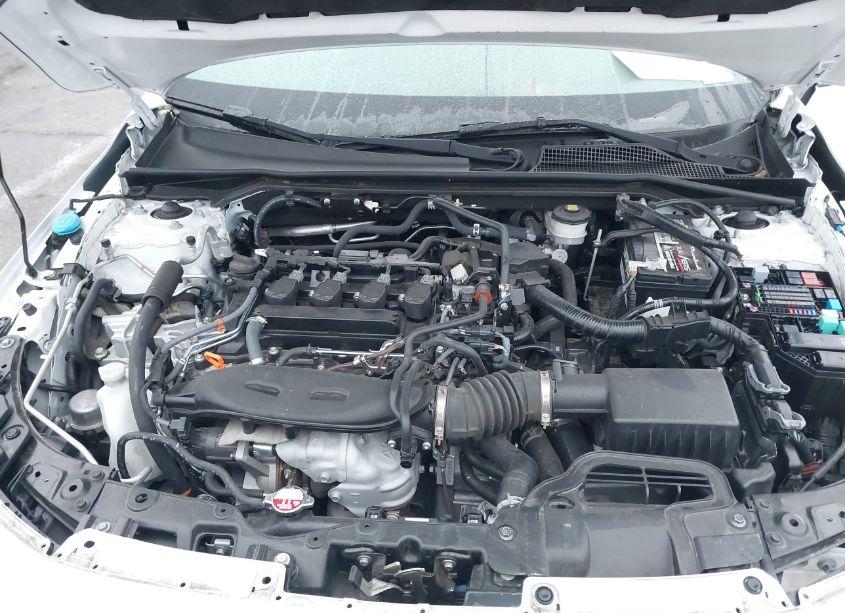 Photo 10 of 2024 Honda Civic SPORT TOURING (VIN 19XFL1H84RE004946)