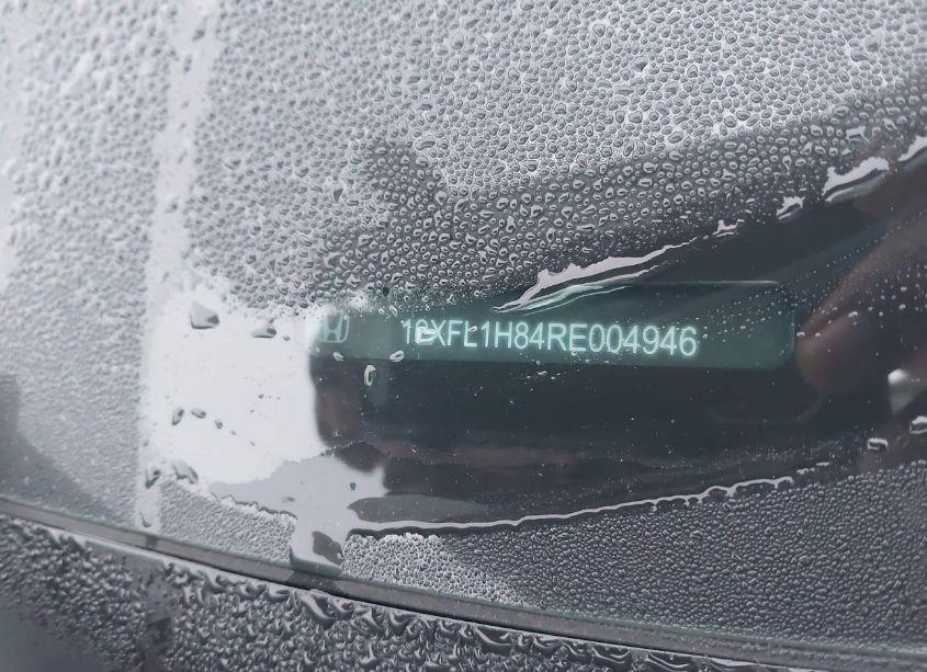 Photo 9 of 2024 Honda Civic SPORT TOURING (VIN 19XFL1H84RE004946)