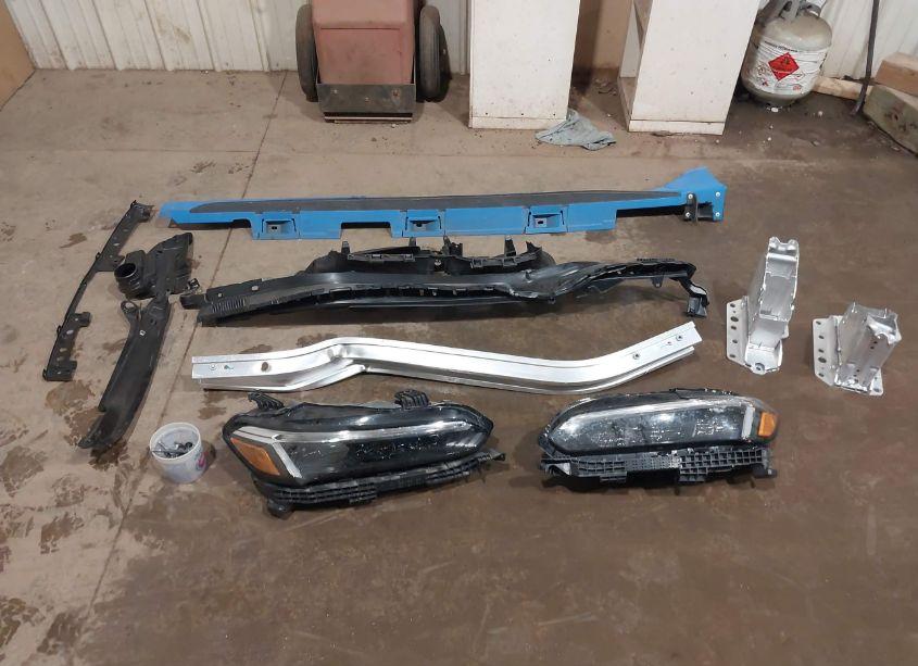 Photo 12 of 2024 Honda Civic SPORT TOURING (VIN 19XFL1H84RE009225)