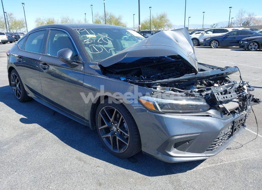 2024 Honda Civic SPORT TOURING (VIN 19XFL1H84RE011556) main photo