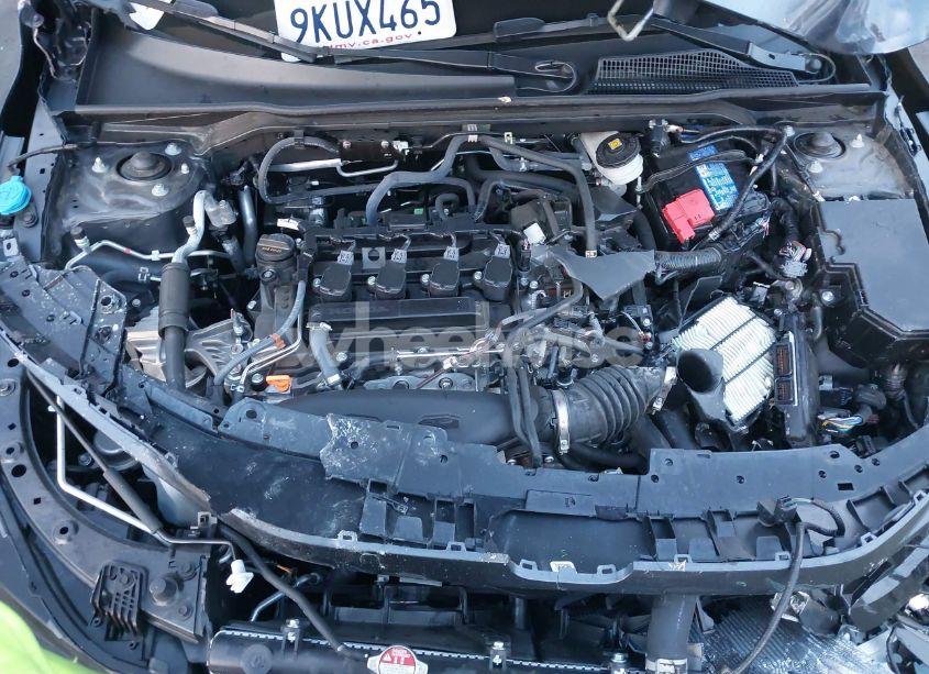 Photo 10 of 2024 Honda Civic SPORT TOURING (VIN 19XFL1H84RE011556)