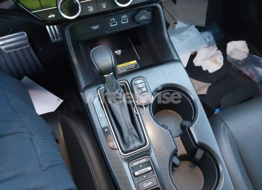 Photo 11 of 2024 Honda Civic SPORT TOURING (VIN 19XFL1H84RE011556)