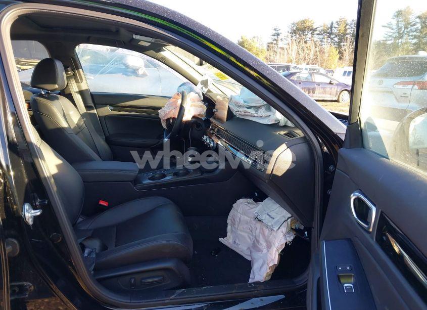 Photo 5 of 2024 Honda Civic SPORT TOURING (VIN 19XFL1H84RE026588)