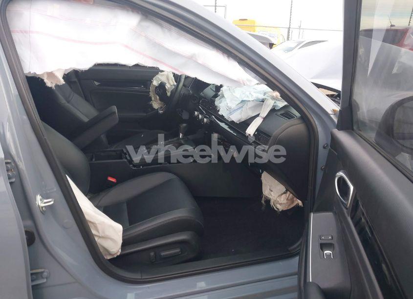 Photo 5 of 2022 Honda Civic SPORT TOURING (VIN 19XFL1H85NE003458)