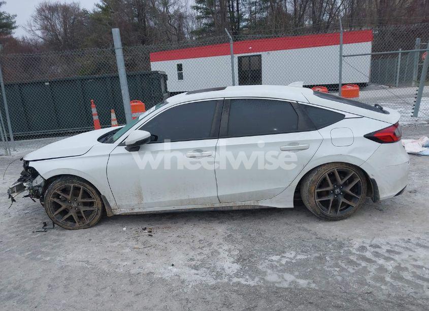 Photo 13 of 2022 Honda Civic SPORT TOURING (VIN 19XFL1H86NE002903)