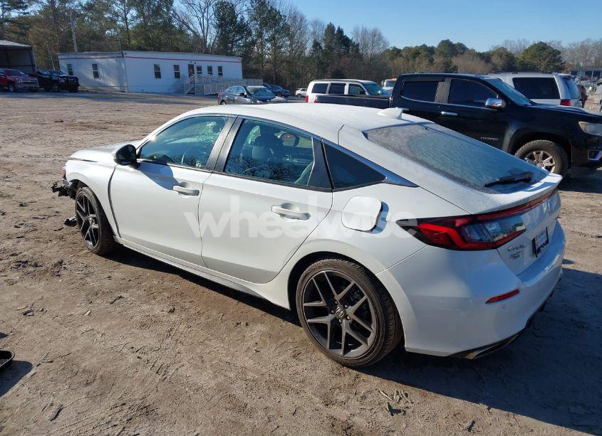 Photo 3 of 2022 Honda Civic SPORT TOURING (VIN 19XFL1H86NE021998)