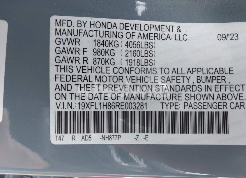 Photo 9 of 2024 Honda Civic SPORT TOURING (VIN 19XFL1H86RE003281)