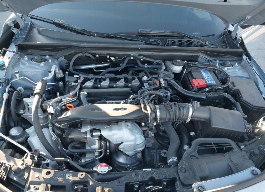 Photo 10 of 2024 Honda Civic SPORT TOURING (VIN 19XFL1H86RE013440)