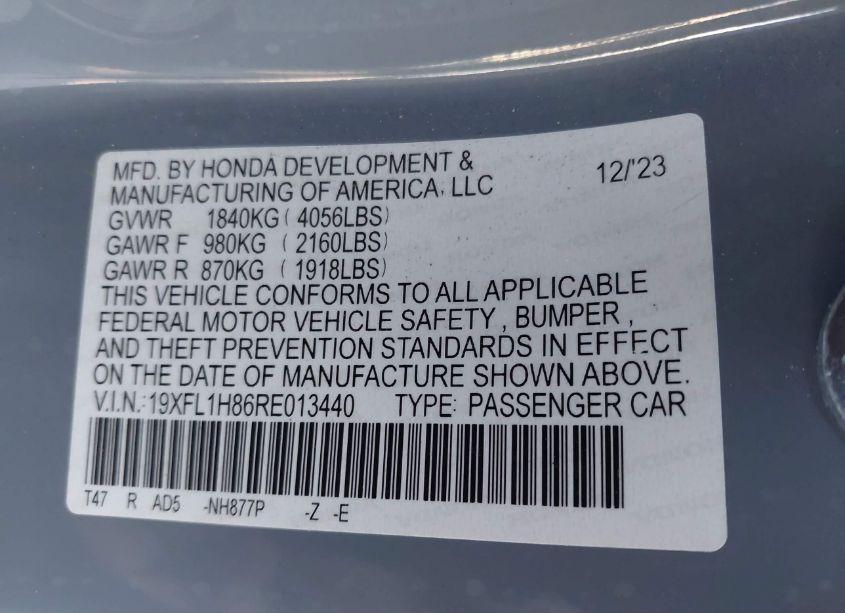 Photo 9 of 2024 Honda Civic SPORT TOURING (VIN 19XFL1H86RE013440)