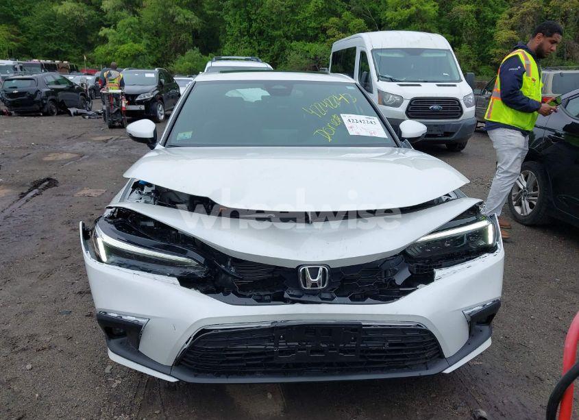 Photo 12 of 2024 Honda Civic SPORT TOURING (VIN 19XFL1H86RE031176)