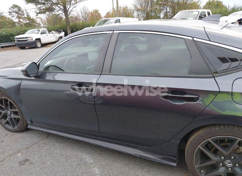 Photo 14 of 2022 Honda Civic SPORT TOURING (VIN 19XFL1H87NE017720)
