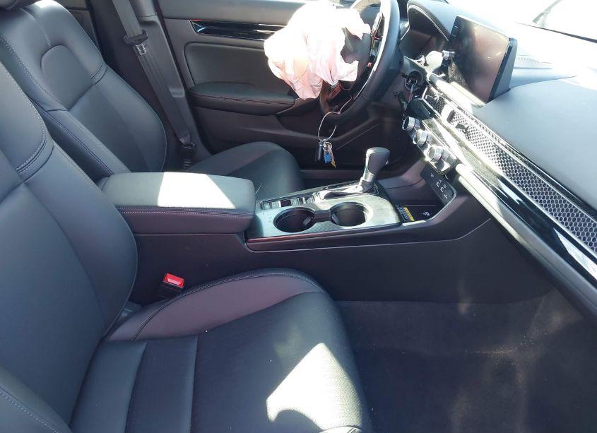 Photo 5 of 2024 Honda Civic SPORT TOURING (VIN 19XFL1H87RE013737)