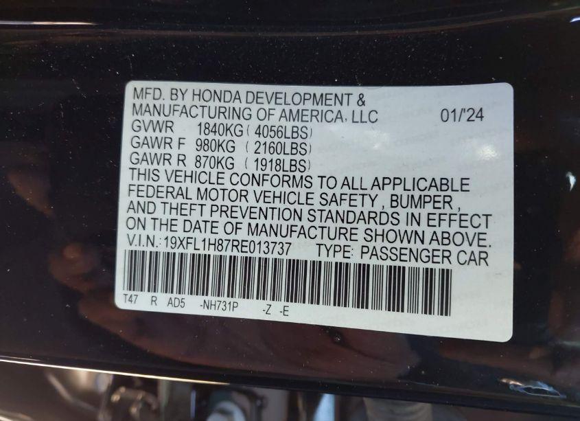 Photo 9 of 2024 Honda Civic SPORT TOURING (VIN 19XFL1H87RE013737)