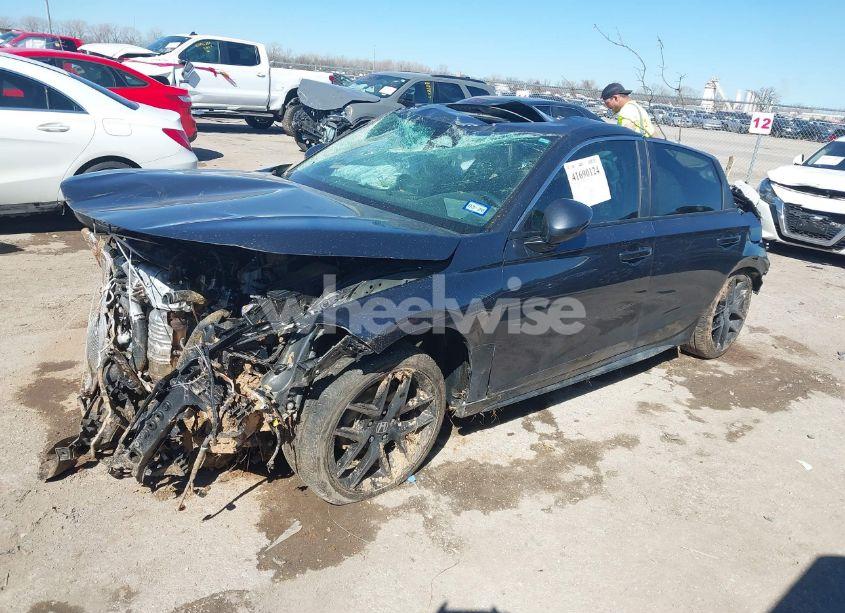 Photo 2 of 2024 Honda Civic SPORT TOURING (VIN 19XFL1H87RE016721)