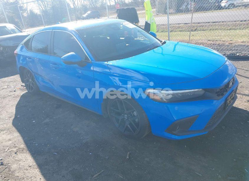 2024 Honda Civic SPORT TOURING (VIN 19XFL1H87RE028609) main photo