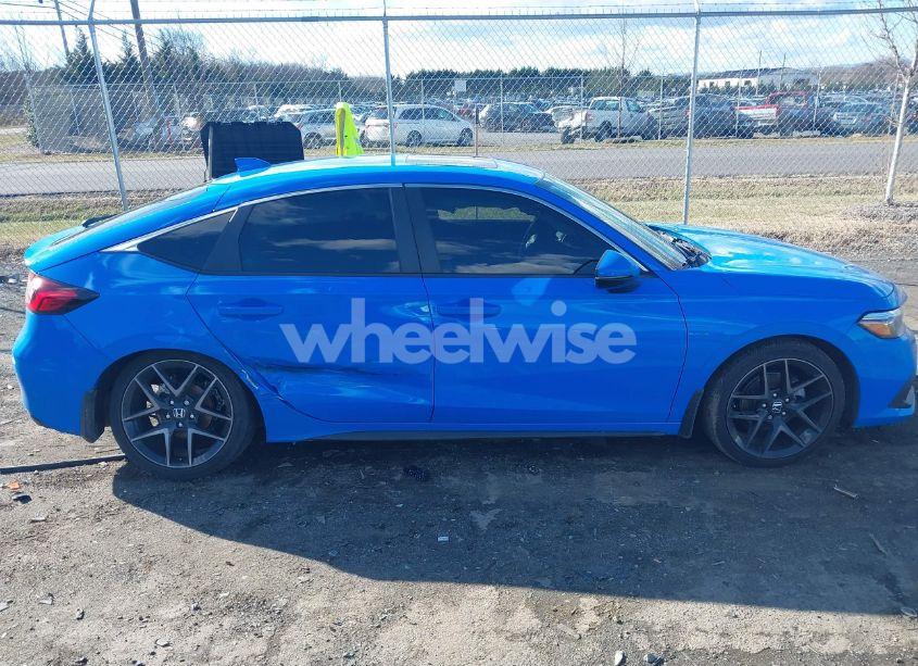 Photo 13 of 2024 Honda Civic SPORT TOURING (VIN 19XFL1H87RE028609)