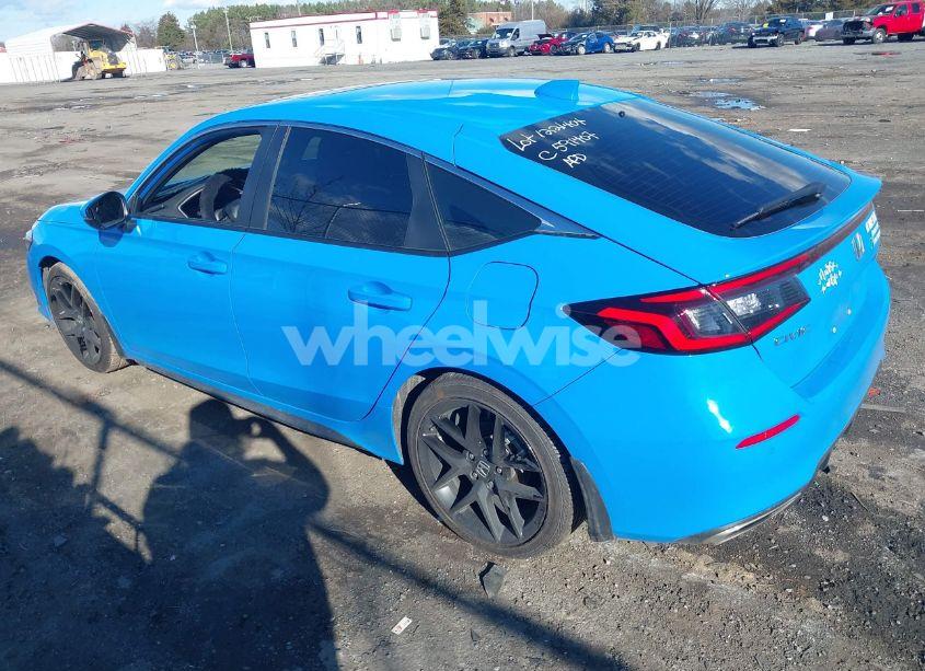 Photo 3 of 2024 Honda Civic SPORT TOURING (VIN 19XFL1H87RE028609)