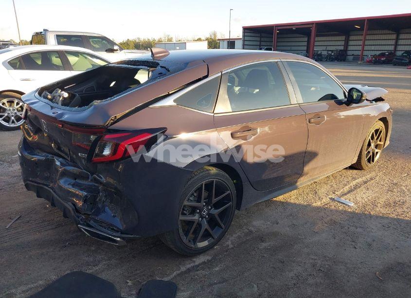 Photo 4 of 2022 Honda Civic SPORT TOURING (VIN 19XFL1H88NE024448)