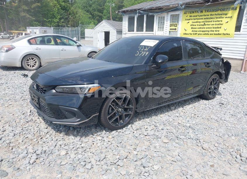 Photo 2 of 2023 Honda Civic SPORT TOURING (VIN 19XFL1H88PE001075)