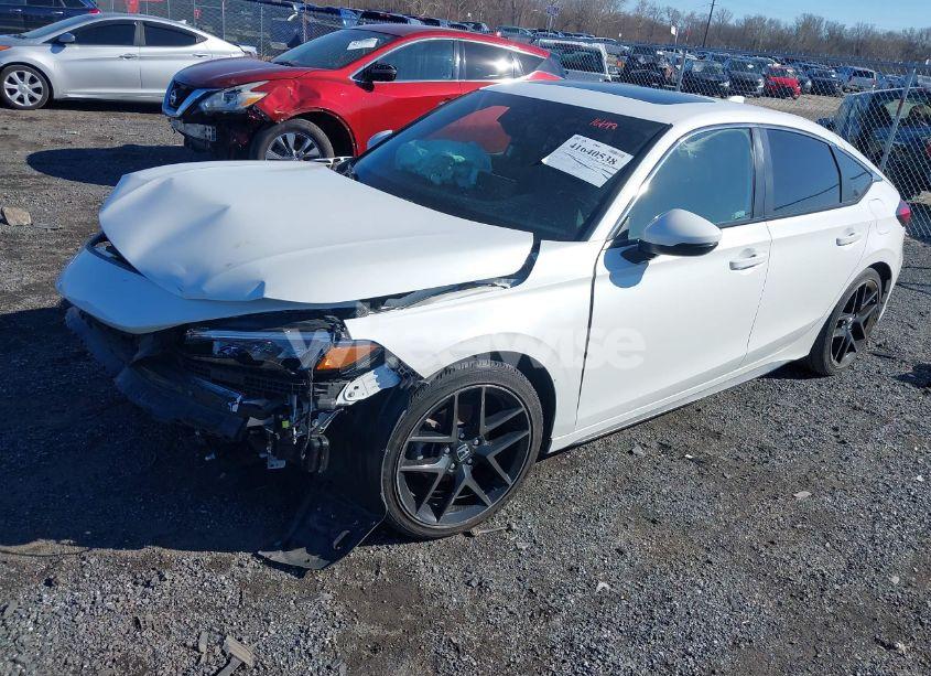 Photo 2 of 2022 Honda Civic SPORT TOURING (VIN 19XFL1H89NE001521)