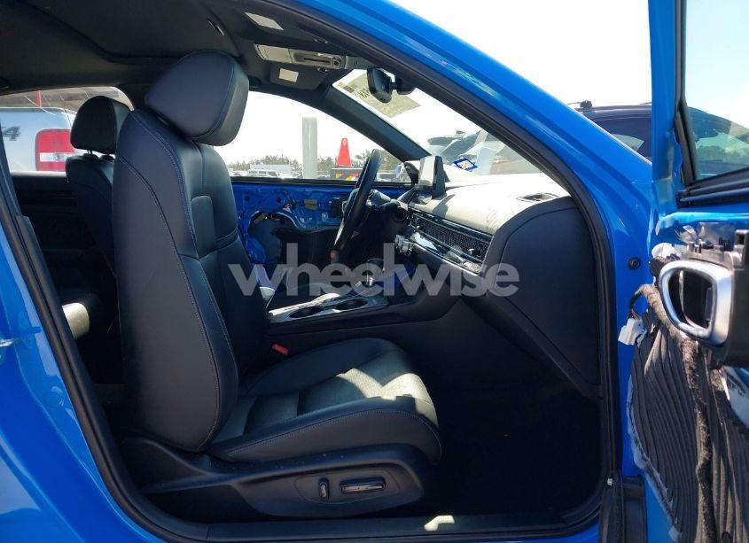 Photo 5 of 2022 Honda Civic SPORT TOURING (VIN 19XFL1H89NE002586)