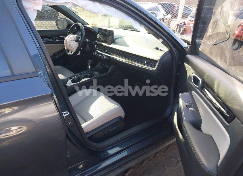 Photo 5 of 2022 Honda Civic SPORT TOURING (VIN 19XFL1H89NE018755)