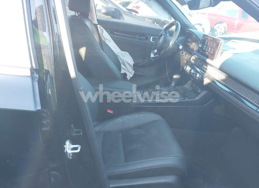 Photo 5 of 2022 Honda Civic SPORT TOURING (VIN 19XFL1H89NE020506)