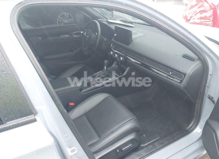 Photo 5 of 2023 Honda Civic SPORT TOURING (VIN 19XFL1H89PE007127)