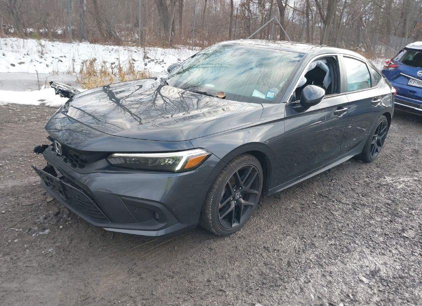 Photo 2 of 2023 Honda Civic SPORT TOURING (VIN 19XFL1H89PE010996)