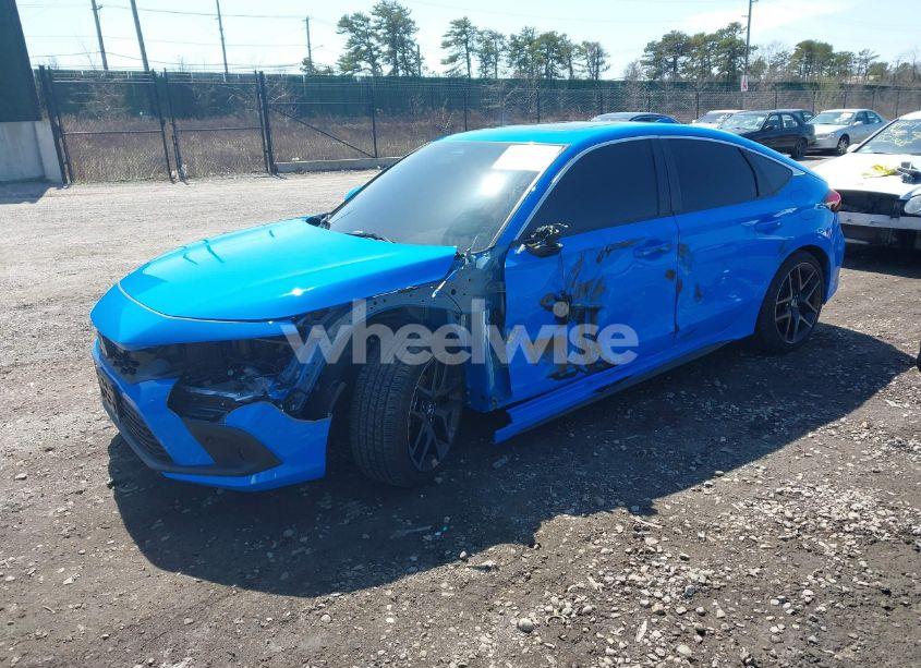 Photo 2 of 2024 Honda Civic SPORT TOURING (VIN 19XFL1H89RE032256)