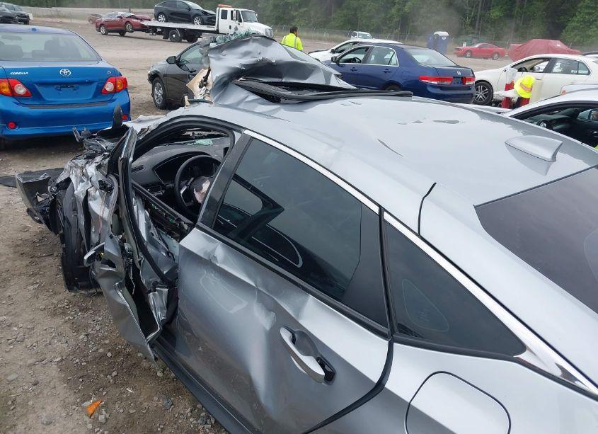 Photo 20 of 2022 Honda Civic SPORT TOURING (VIN 19XFL1H8XNE015279)