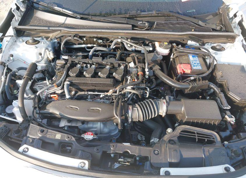 Photo 10 of 2024 Honda Civic SPORT TOURING (VIN 19XFL1H8XRE013134)