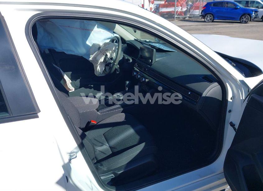 Photo 5 of 2023 Honda Civic LX (VIN 19XFL2H51PE025214)