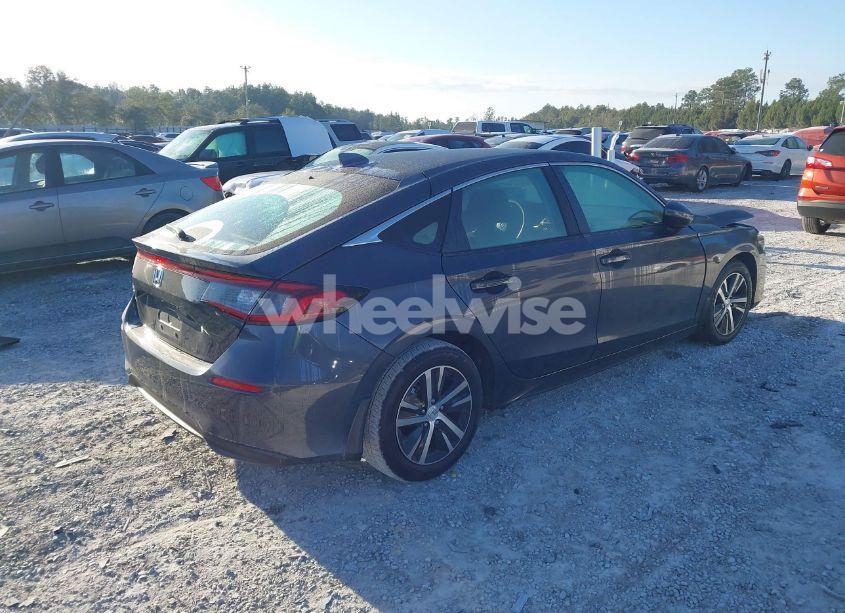 Photo 4 of 2024 Honda Civic LX (VIN 19XFL2H53RE039506)