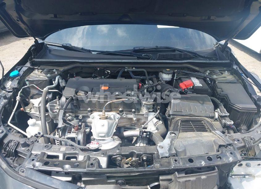 Photo 10 of 2024 Honda Civic LX (VIN 19XFL2H54RE011021)