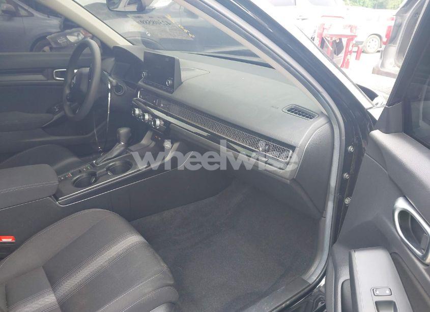 Photo 5 of 2024 Honda Civic LX (VIN 19XFL2H54RE011021)