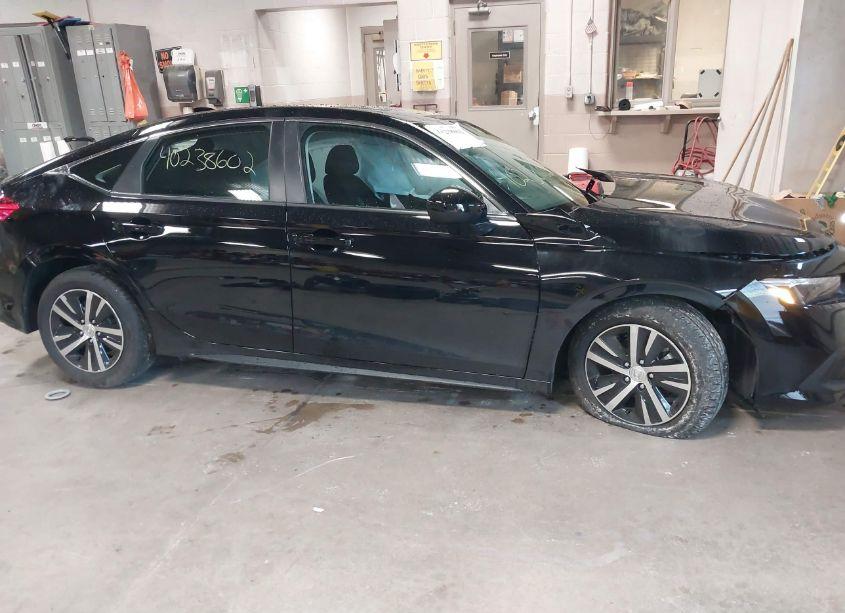 Photo 13 of 2024 Honda Civic LX (VIN 19XFL2H55RE038759)