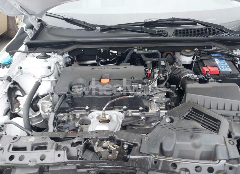 Photo 10 of 2024 Honda Civic LX (VIN 19XFL2H55RE042391)