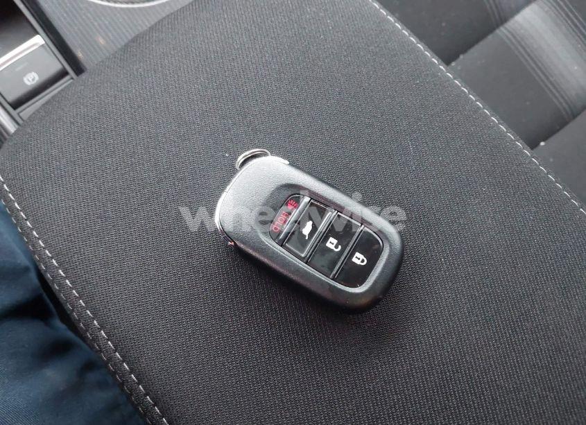 Photo 11 of 2024 Honda Civic LX (VIN 19XFL2H55RE042391)