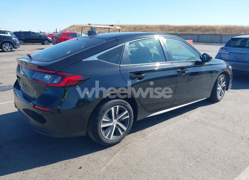 Photo 4 of 2022 Honda Civic LX (VIN 19XFL2H56NE023472)