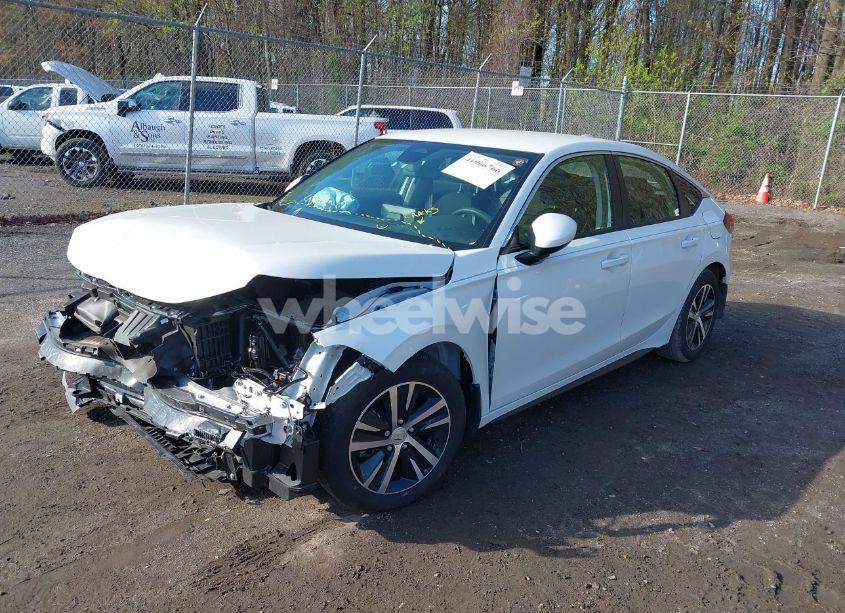 Photo 2 of 2024 Honda Civic LX (VIN 19XFL2H57RE033448)