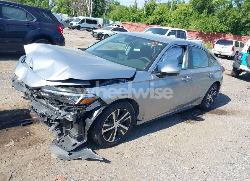 Photo 2 of 2024 Honda Civic LX (VIN 19XFL2H58RE006016)