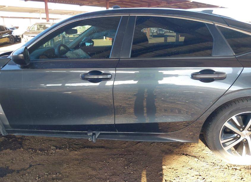 Photo 13 of 2023 Honda Civic LX (VIN 19XFL2H5XPE020156)