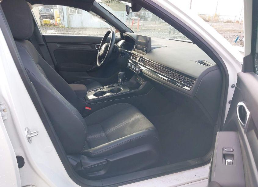 Photo 5 of 2022 Honda Civic SPORT (VIN 19XFL2H80NE021789)