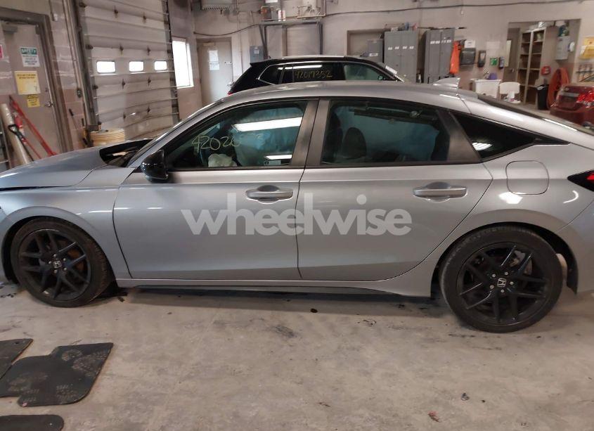 Photo 14 of 2023 Honda Civic SPORT (VIN 19XFL2H80PE010679)